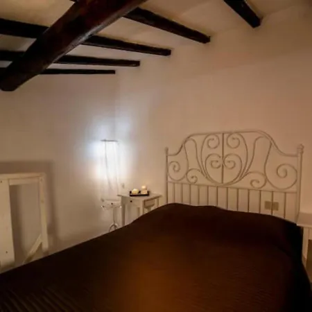 Apartment La Casetta Del Mare In Toscana Marina Di Pisa